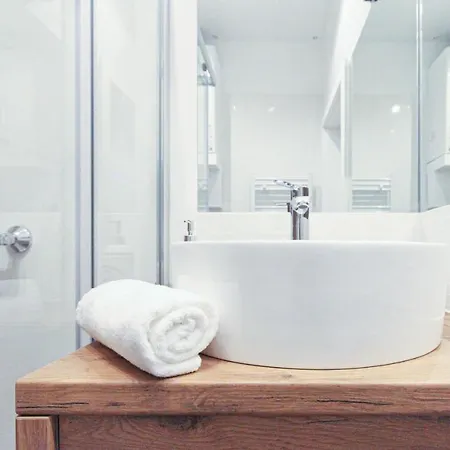 Sydonia - Unislawy Apartment